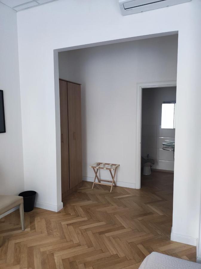 Piazza Goldoni Rooms Terst Exteriér fotografie