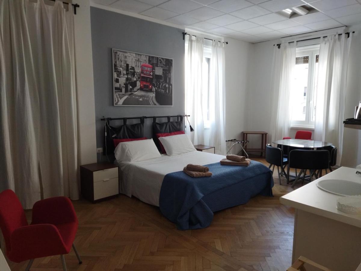 Piazza Goldoni Rooms Terst Exteriér fotografie
